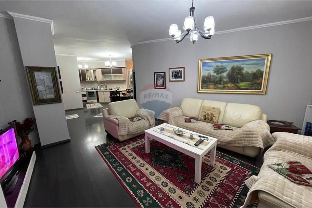 Apartament - Për Shitje - Rruga Mikel Maruli, Tiranë