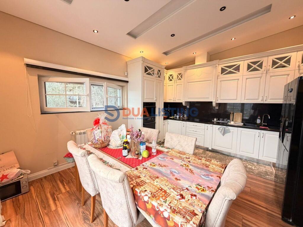 Jepet vile me Qira ne Petrele !