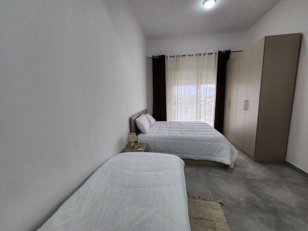 Qera | Vilë 4 + 1 | Kodra e Diellit 2 | 1800 €/muaj