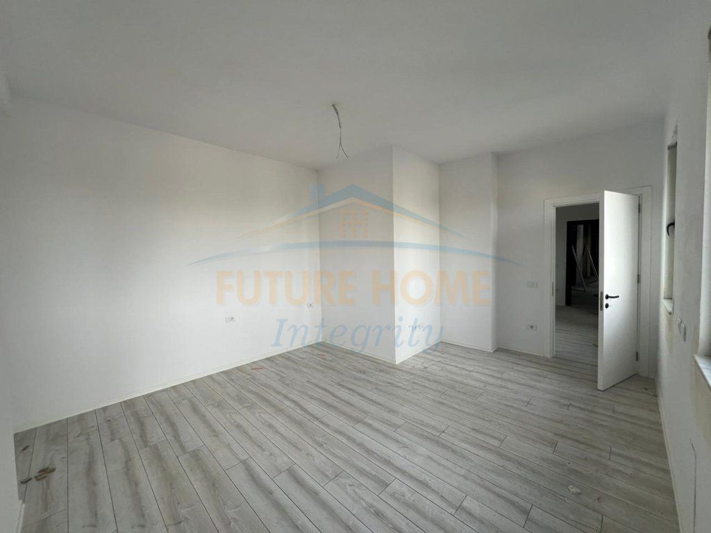 Shitet, Apartament 2+1, Diamond Hill Residence, Tiranë.