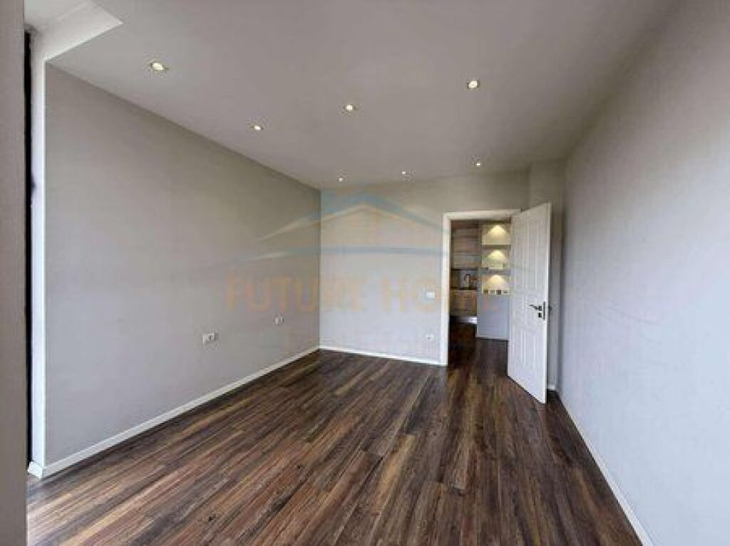 Qera, Apartament 2+1, Unaza e Re, Tiranë