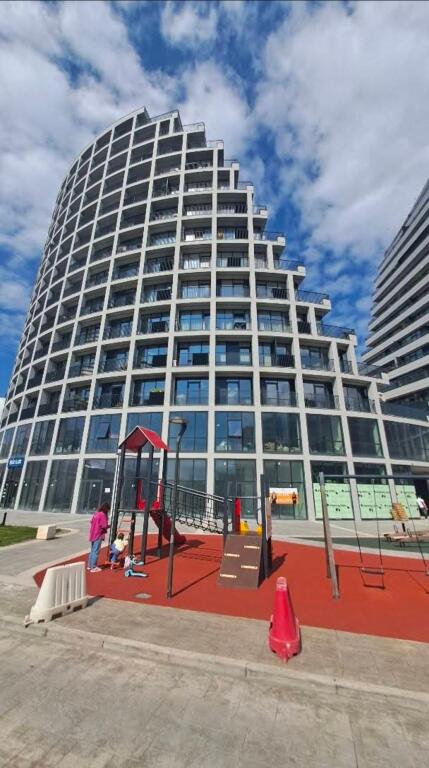 Apartament 2+1+2 me Parking - Lakeview