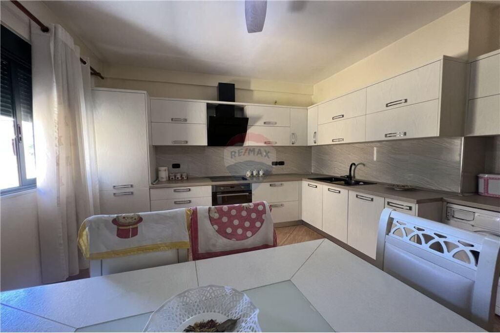 🏡 Apartment 2+1 for sale –(Transballkanike), Vlora