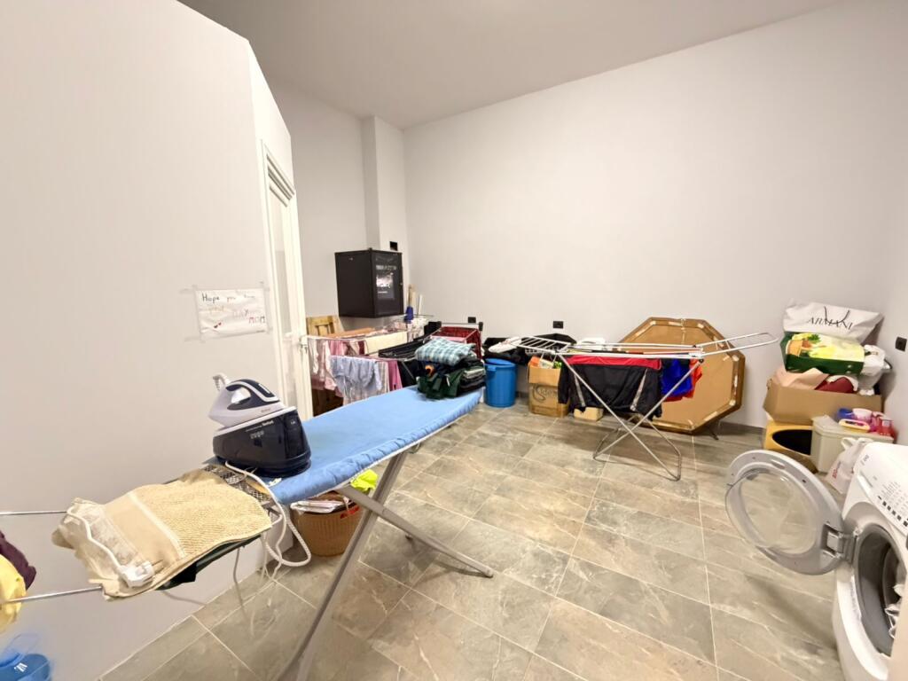 JEPET VILE UNIKE ME QIRA NE PETRELE !