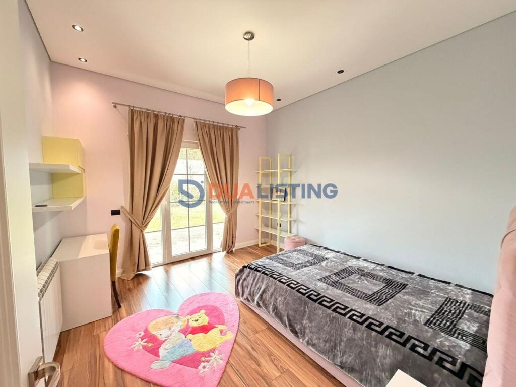 Vile premium individuale per Shitje, Petrele