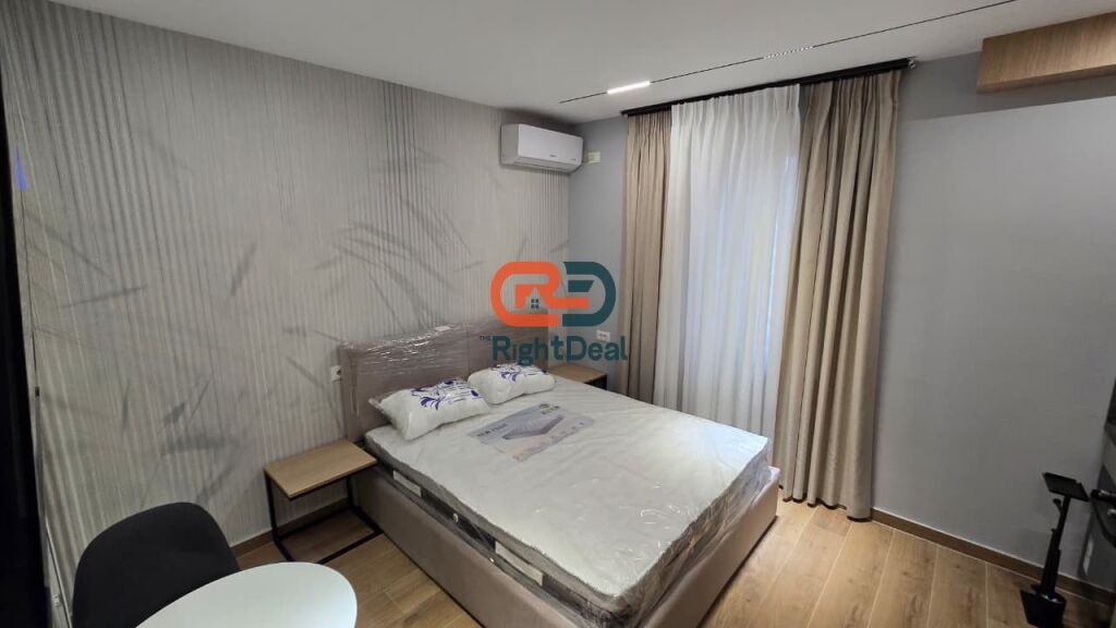 Tek Mine Peza ,Shiten 3 Apartamente Te Investuara Per Qira Ditore!!!