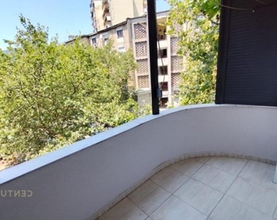 Shitet apartament 2+1,Ali Demi