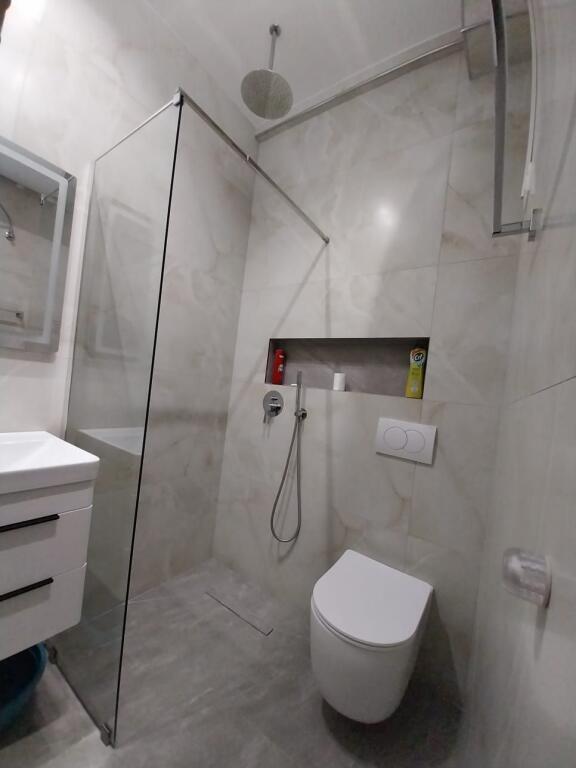 🏠 Private 1+1 Apartment for Rent in Vlorë,near Muradie