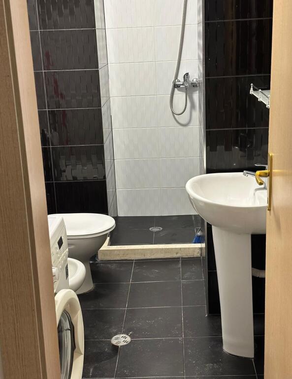 🏡 Appartamento 1+1 in affitto – Astir