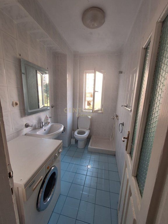 Ali Demi - Shitet 2+1 Prane fushes se Ali Demit 63m2