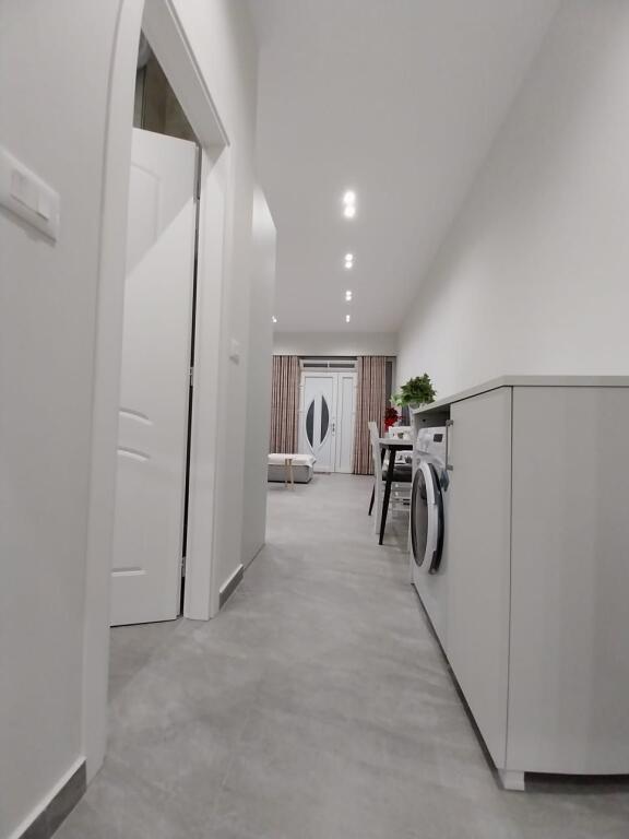 🏠 Private 1+1 Apartment for Rent in Vlorë,near Muradie