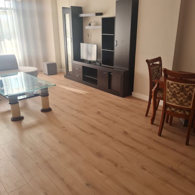 Apartament 2+1 me qira Univers City
