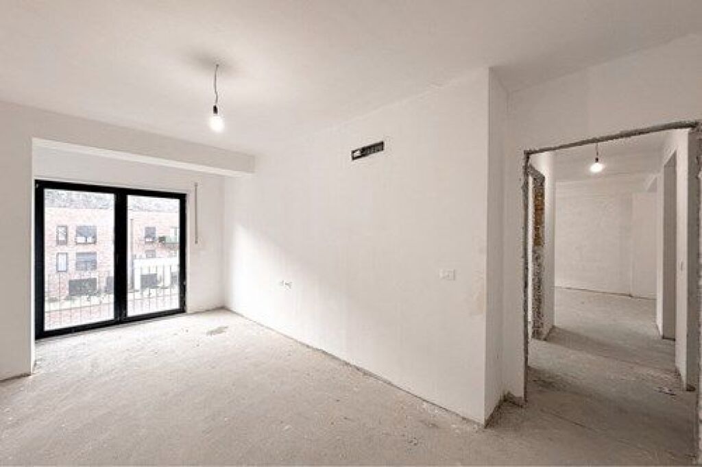 Appartamento - In Vendita - Kodra e Diellit 2