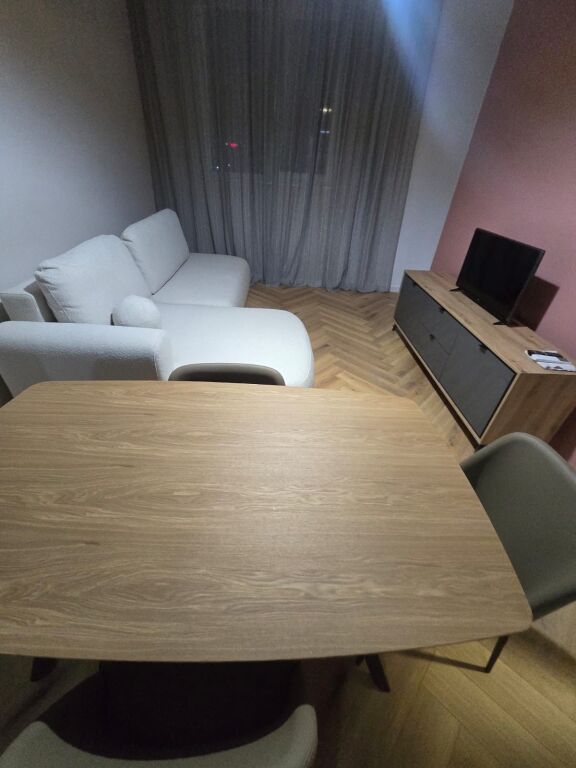Apartament 1+1 me qira 500eu