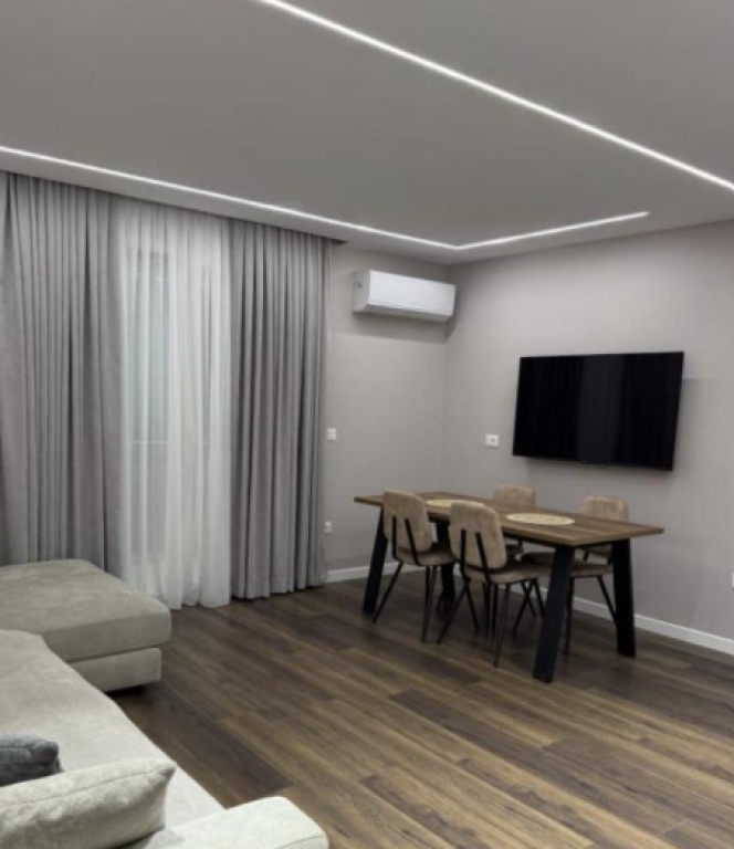 🏢 JEPET ME QIRA APARTAMENT 1+1 – STACIONI I TRENIT  