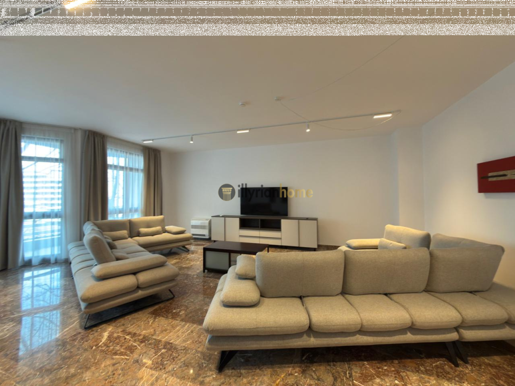 Jepet me qira, Vilë 4 katëshe + bodrum, Vilat Gjermane, Tiranë