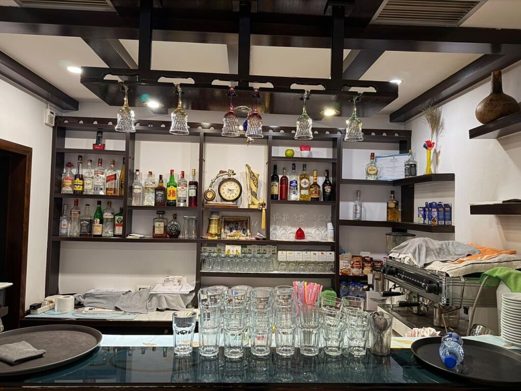 FOR RENT, BUSINESS PREMISES, FRESKU(530581012-9)