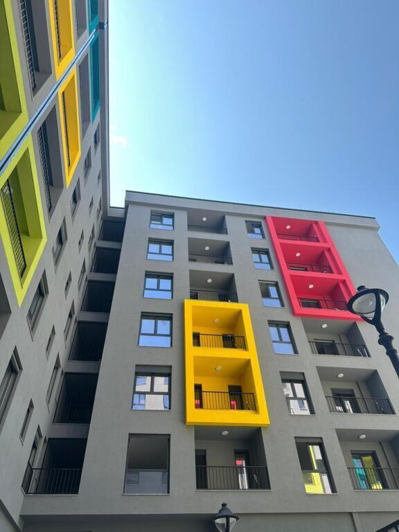 🏡 Shitet apartament 2+1 te Colour Splash, Paskuqan