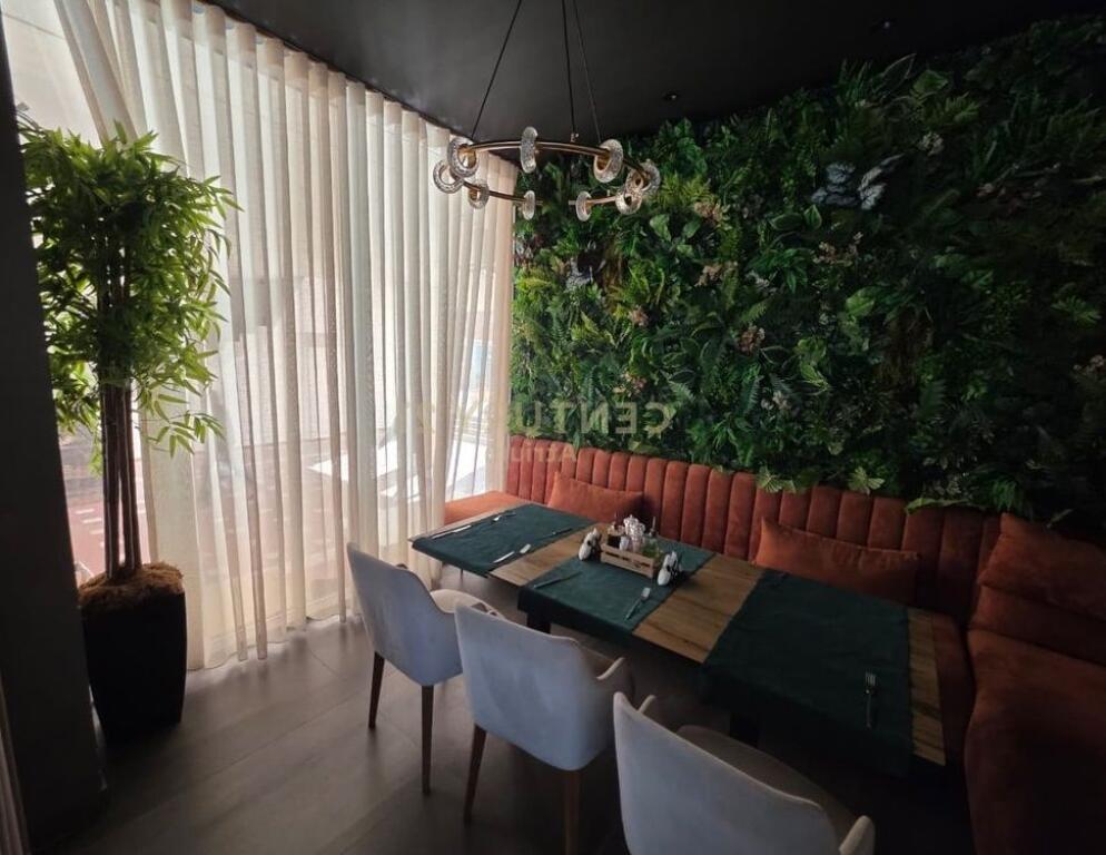 VENDESI IN VENDITA BAR/RESTAURANT VICINO A TOWER BRIDGE 3