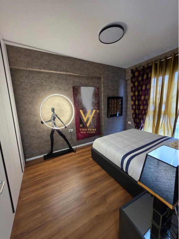 APPARTAMENTO 1+1 IN AFFITTO AL 21 DHJETORI VICINO AL MONDIAL 850 EURO