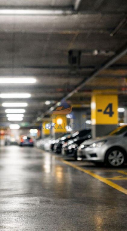 POSTI AUTO IN VENDITA "VIA SULEJMAN DELVINA" 40.000 EURO