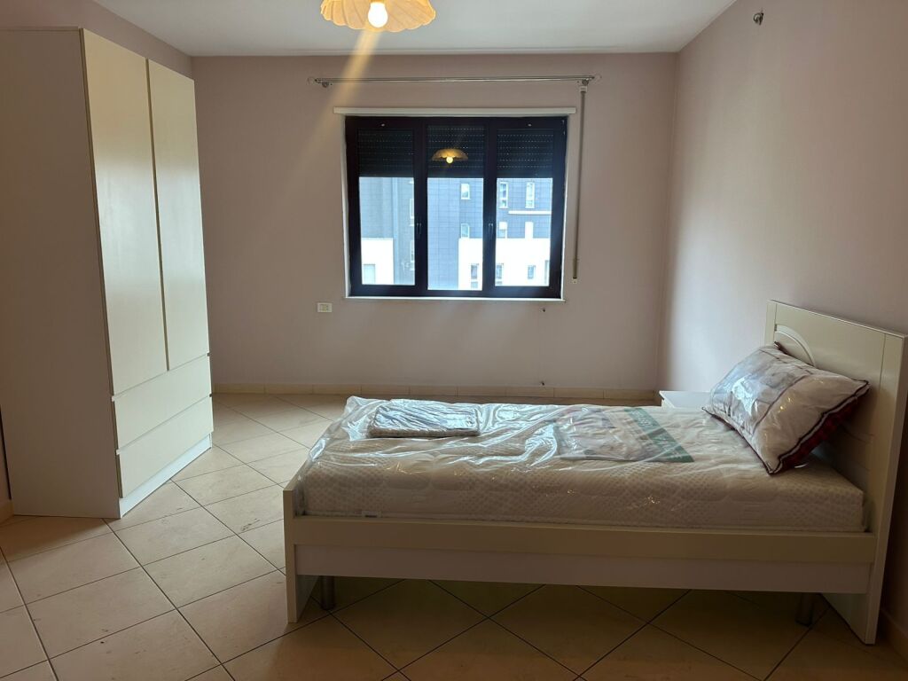 ME QIRA APARTAMENT 3+1+2+DEPO