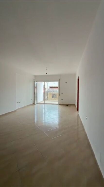 Siri Kodra, We Rent Apartment 2+1