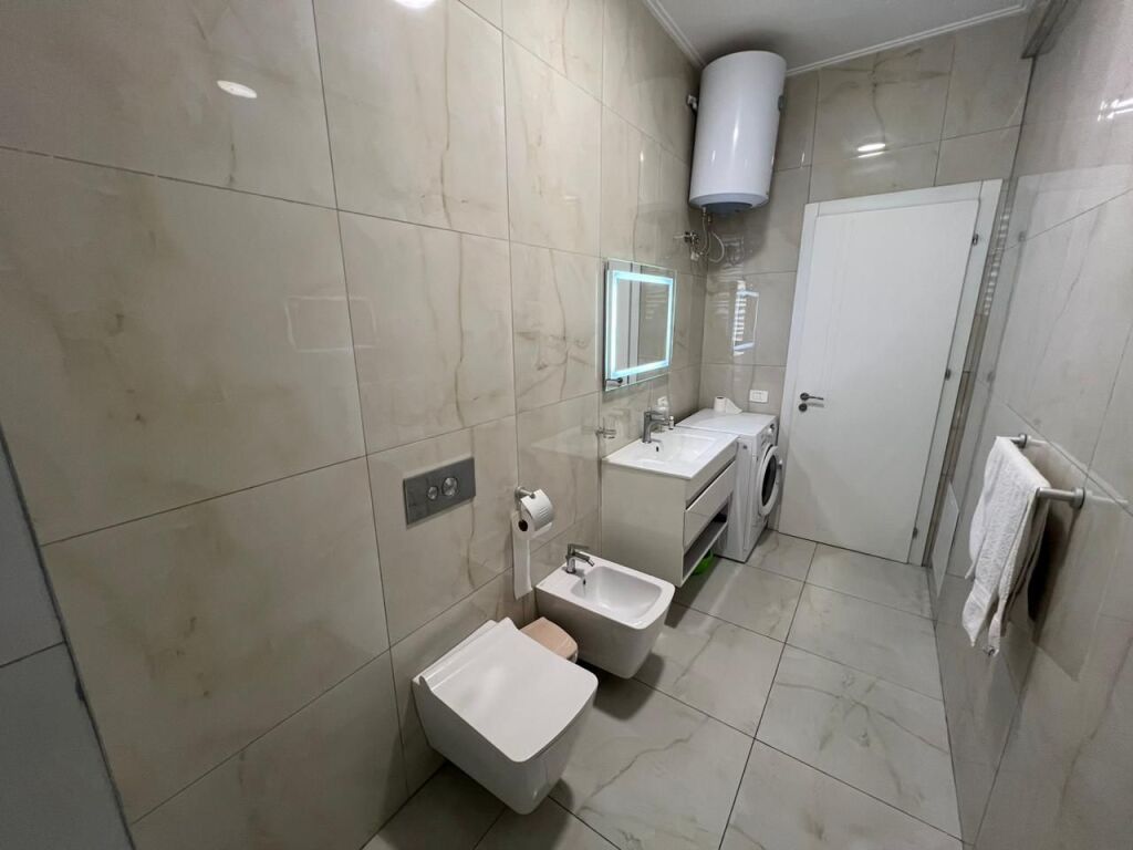 APARTAMENT 2+1+2 PER QERA NE QENDER!
