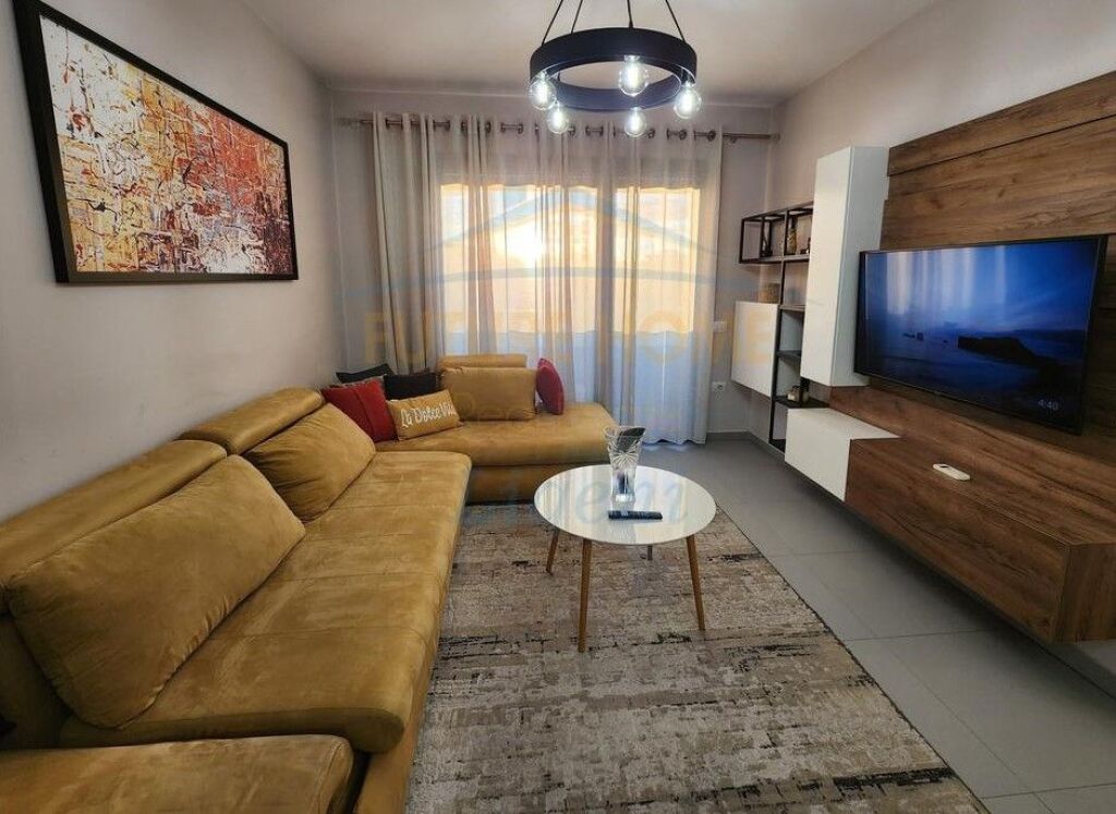 Rent, Apartment 1+1, Dinamo Stadium, Tirana.