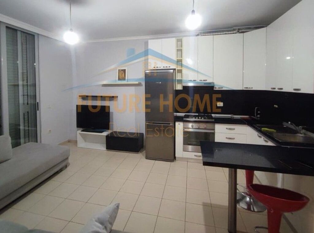 Qira, Apartament 1+1+Post Parkimi, Liqeni i Thate
