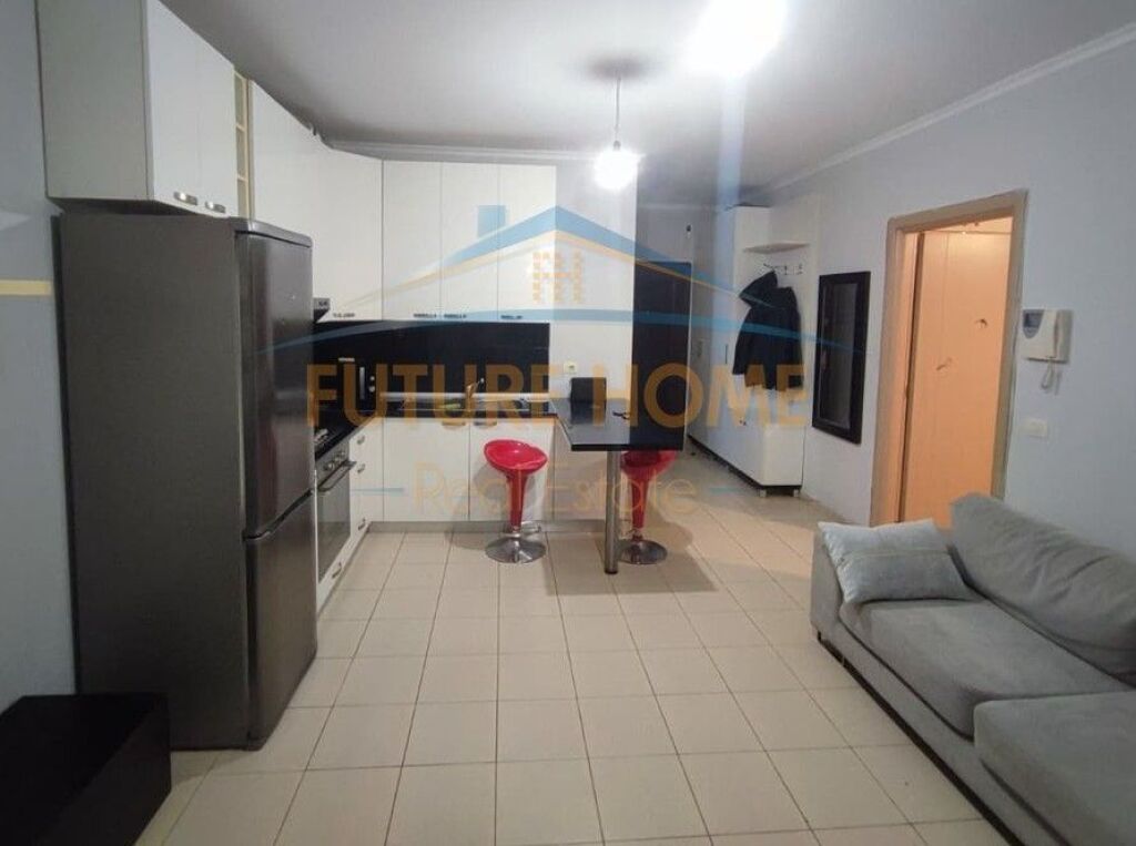 Qira, Apartament 1+1+Post Parkimi, Liqeni i Thate