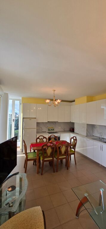 APPARTAMENTO 2+1, VIA ELBASANIT