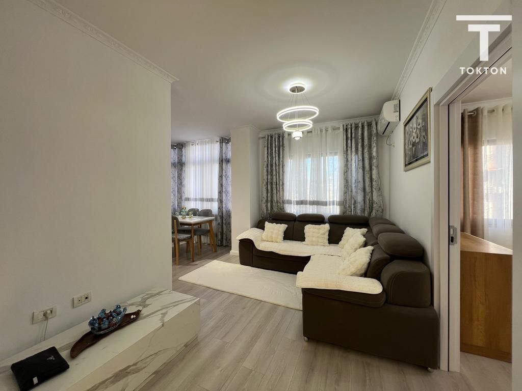 SHITET, APARTAMENT 1+1, MISTO MAME, TIRANË