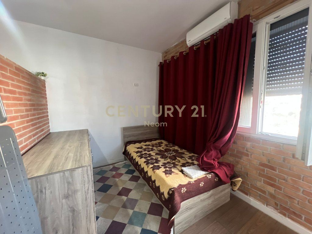 Apartment 2+1 for rent near Cabej buildings 350 € /Month