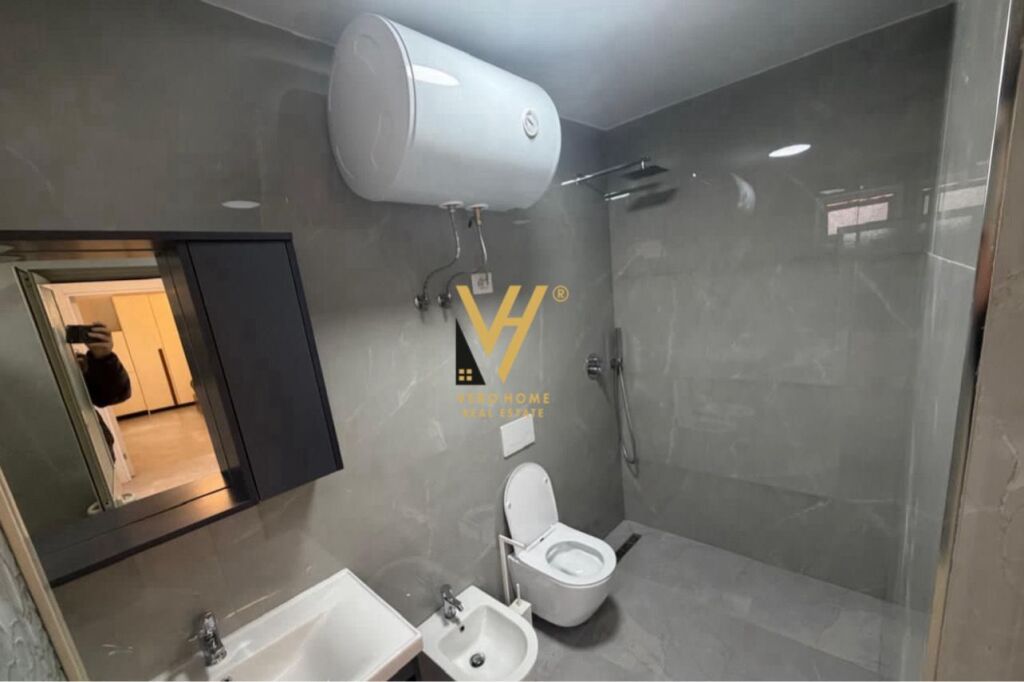 ENTRANCE 2+1 FOR RENT AT THE TRAIN STATION 700 EURO