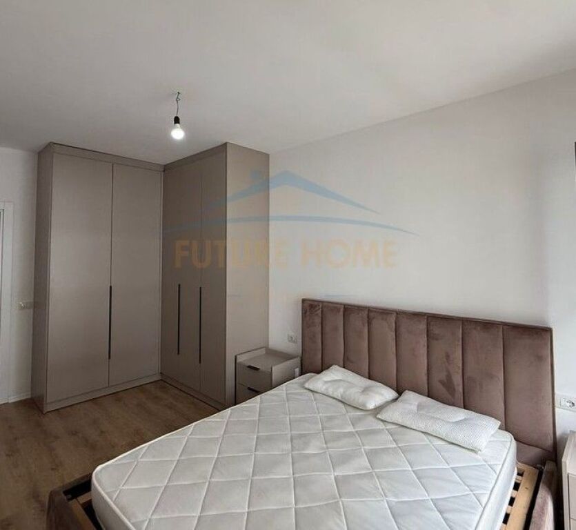 Affitto, Appartamento 2+1+Posto auto, Univers City, Tirane