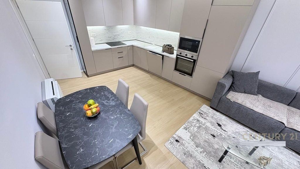 APARTAMENT 2+1+2 ME QERA TE RRUGA JORDAN MISJA