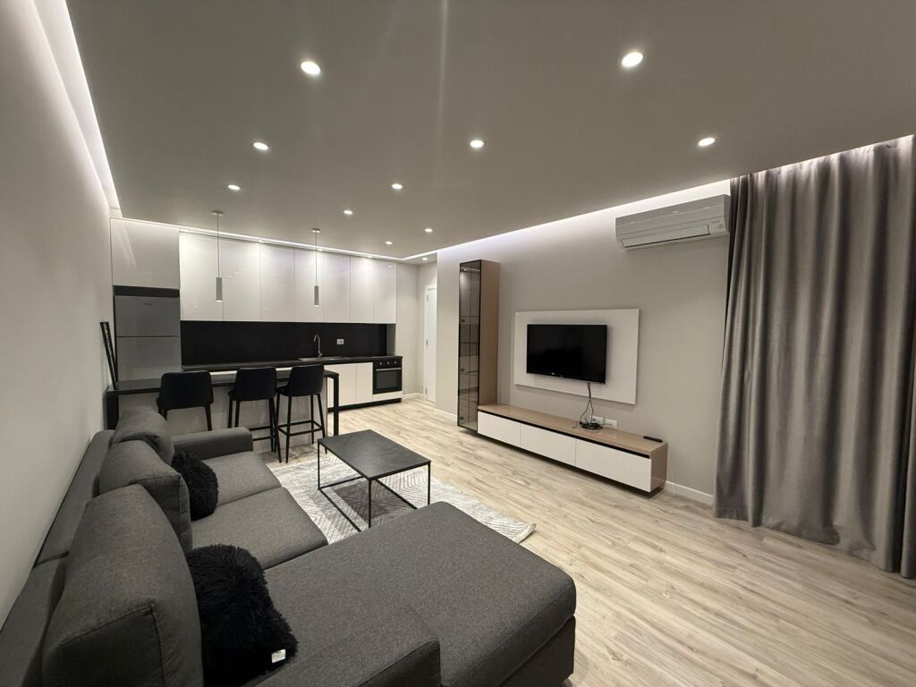 FOR RENT !! MODERN APARTMENT 1+1 + PARKING SPACE AT OASIS LAKE RESIDENCE NEAR VET HOSPITAL !!