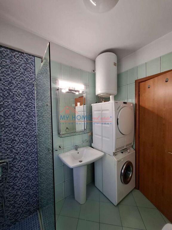 Appartamento 2+1 in affitto Giardino Zoologico a Tirana