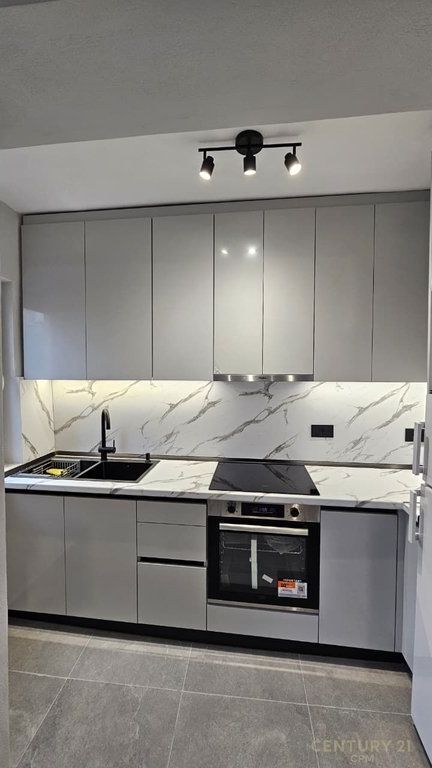 APPARTAMENTO IN AFFITTO 3+1 VICINO AL NUOVO MERCATO