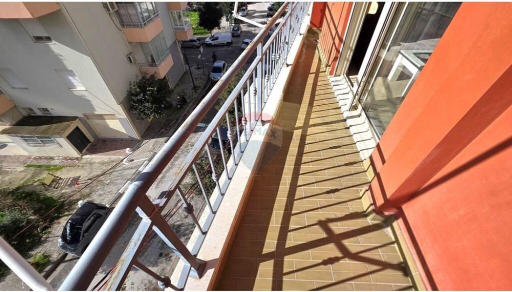 🏖️ Apartment 1+1 for sale– Lungo Mare, Vlorë