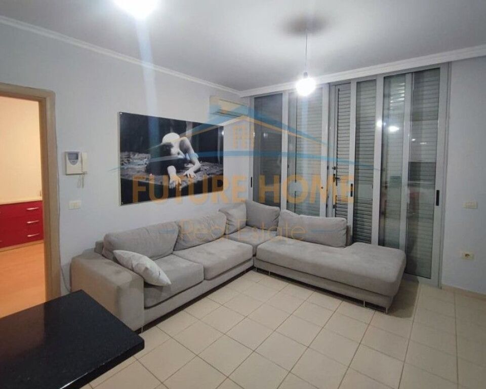 Qira, Apartament 1+1+Post Parkimi, Liqeni i Thate