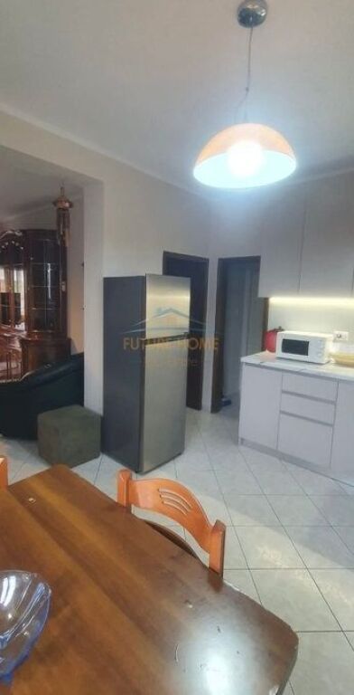 Qera , Apartament 2+1+2+Studio, Brryl , Tirane.