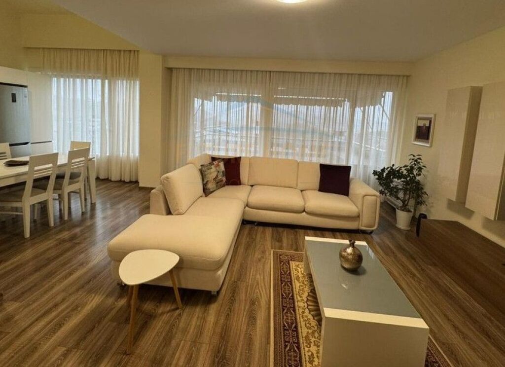 Qera, Apartament 2+1+2, Long Hill Residence, Tiranë.