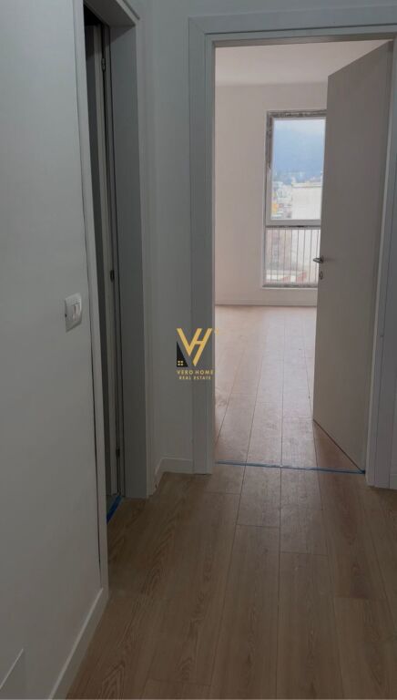 UFFICIO 70 M2 IN AFFITTO IN VIA ELBASAN 59.000 LEKE