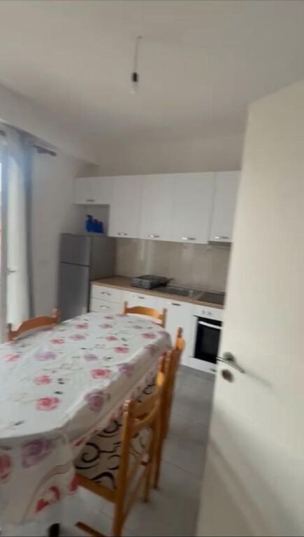 Commune of Paris, 2+1 Apartment for Rent