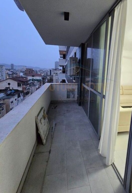 Affitto, Appartamento 2+1+2, Ali Demi, Tirana.