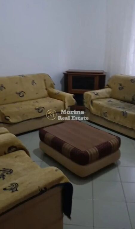 Rent | Private house 1 + 1 | 5 Maji Street | 300 €/month