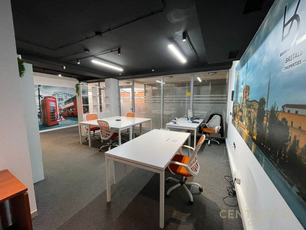 UFFICIO IN AFFITTO AL NUOVO MERCATO