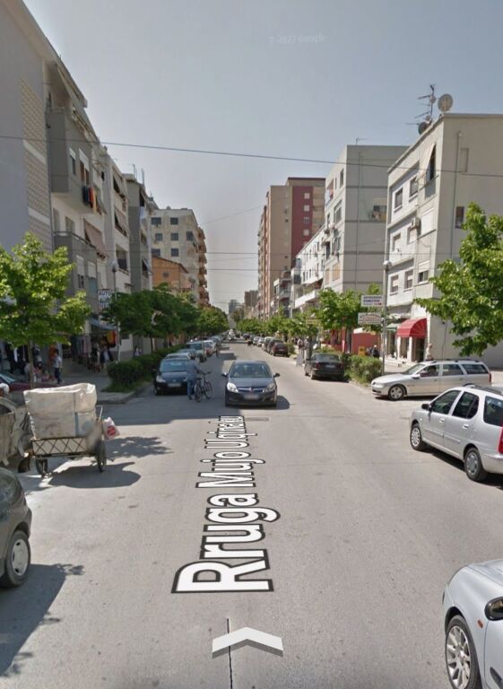 JEPET ME QERA APARTAMENT 2+1 PRANE STADIUMIT DURRES